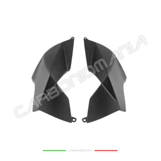Matt carbon tank side panels Aprilia DORSODURO SMV 750 900 Performance Quality Twill texture | Aprilia image