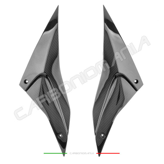 Immagine Fianchetti sotto serbatoio carbonio Aprilia RSV4/Tuono 1100 Factory 2021 2024 Performance Quality | Aprilia